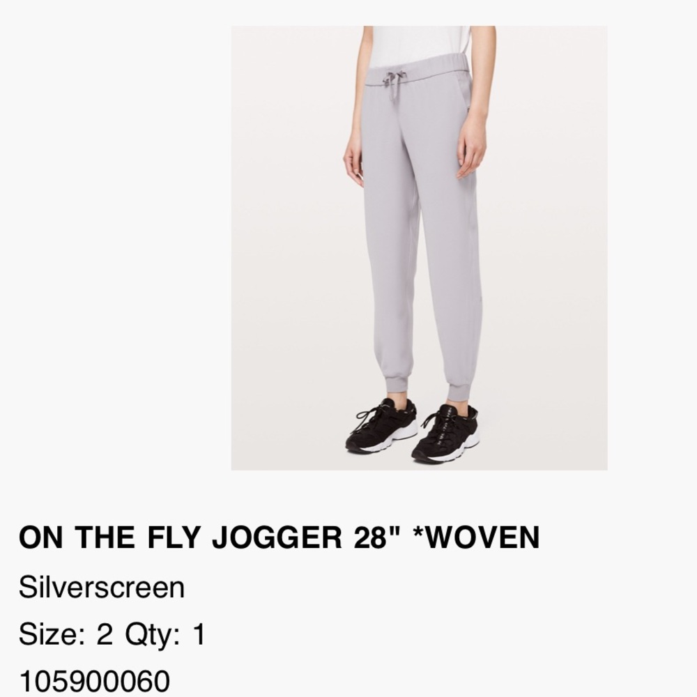 Lululemon Athletica On the Fly Jogger Color: Silverscreen